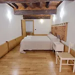 Rinidia Centro Rom