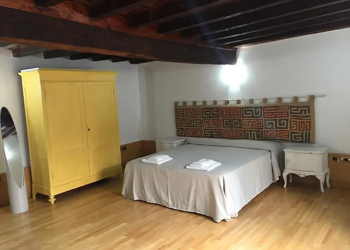 Rinidia Centro Rom