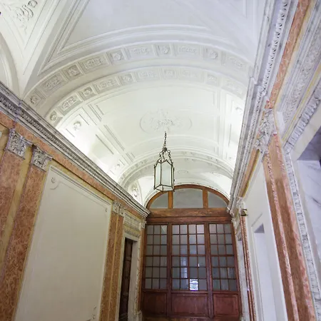 Rinidia - Centro Rome