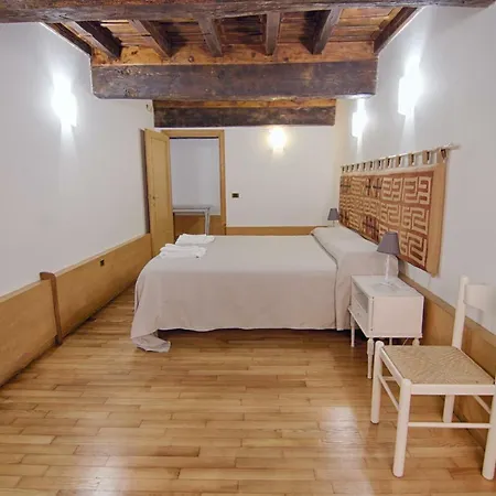 Rinidia - Centro Rome